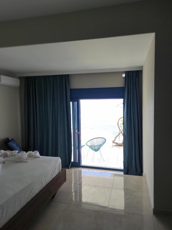 Sifis Place Apartment Lentas Ngoại thất bức ảnh