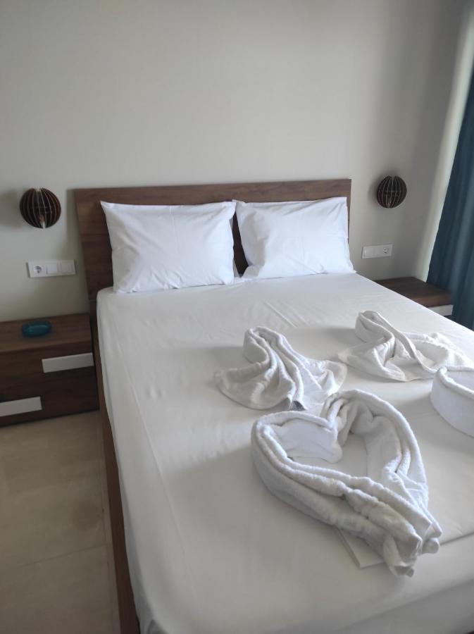 Sifis Place Apartment Lentas Ngoại thất bức ảnh